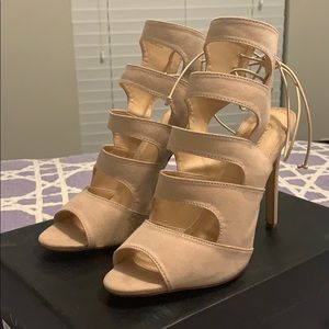 nude heels size 9